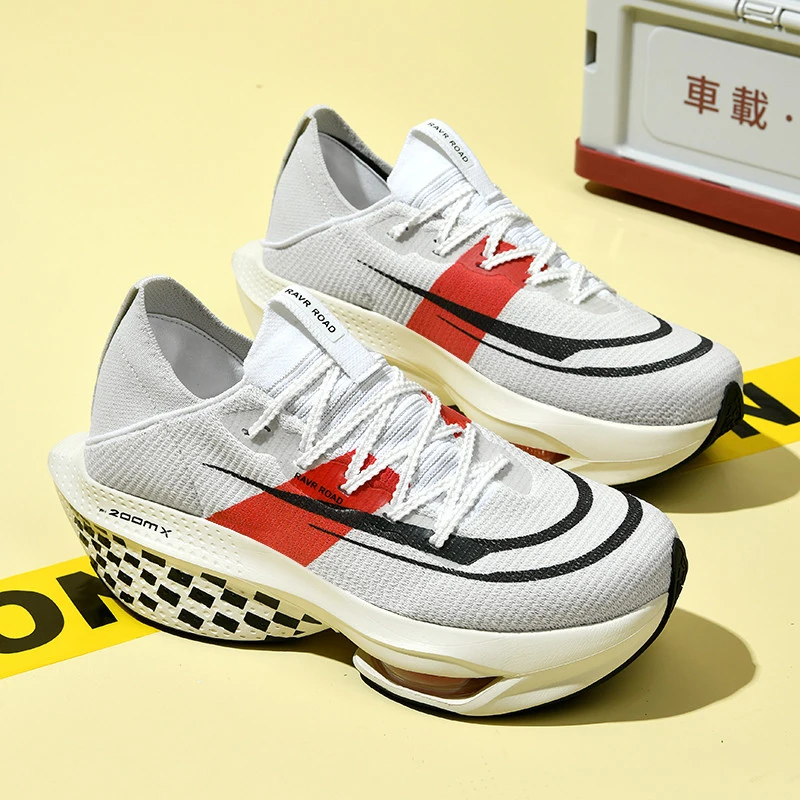Marathon Thick soled Men Women Run Shoes Professional Training Light Sneakers Comfort Outdoor Fitness Tennis Shoes Couples
Marathon Thick soled Men Women Run Shoes Professional Training Light Sneakers Comfort Outdoor Fitness Tennis Shoes Couples