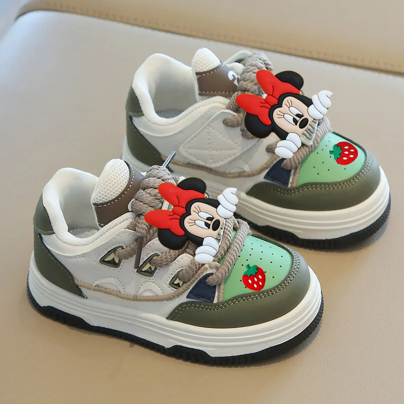 Disney's New Fashion Casual Shoes for Boys and Girls in Spring and Fall Mickey Mouse Non-slip Sneakers Children's Toddler Shoes 
Disney's New Fashion Casual Shoes for Boys and Girls in Spring and Fall Mickey Mouse Non-slip Sneakers Children's Toddler Shoes
