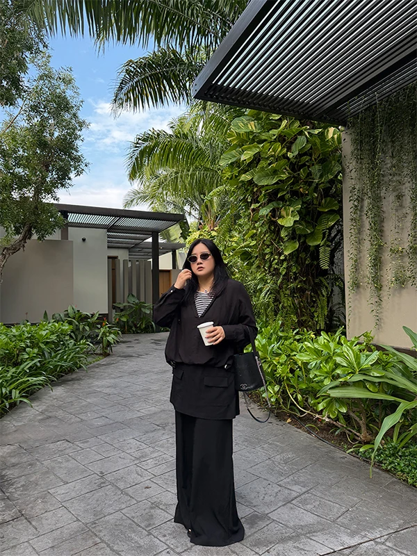 American Sle High Waist Wide Leg Pants Skirt One-Piece Cover Hip Fake Two-Piece Design Casual Winter Ladies Faion
American Sle High Waist Wide Leg Pants Skirt One-Piece Cover Hip Fake Two-Piece Design Casual Winter Ladies Faion