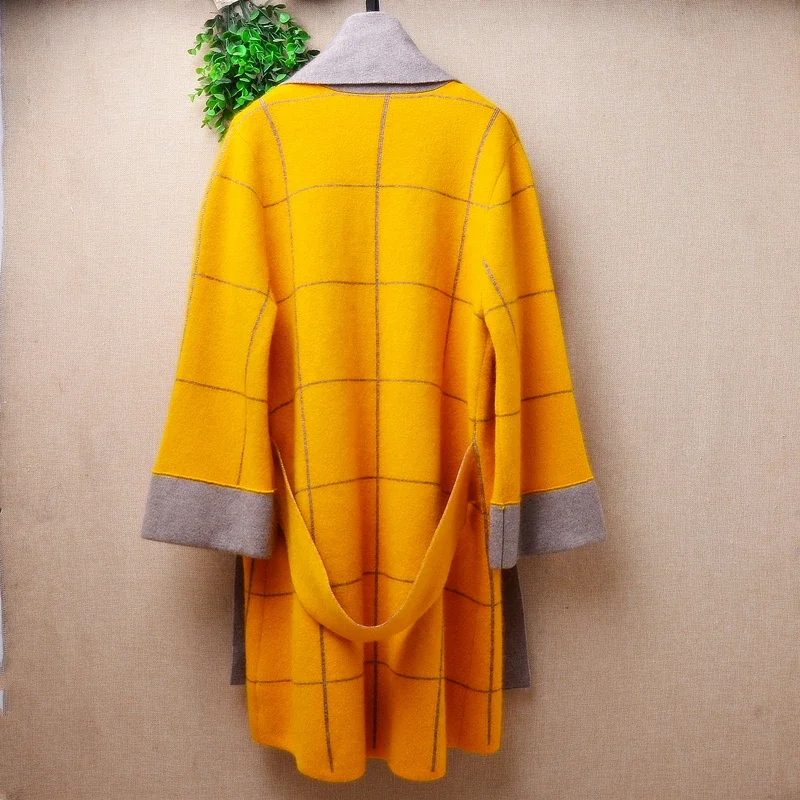 Elegant Fashion Ladies Women Fall Winter Clothing Hairy Soft Mink Cashmere Knitted Plaid Belt Loose Cardigan Mantle Sweater Coat
Elegant Fashion Ladies Women Fall Winter Clothing Hairy Soft Mink Cashmere Knitted Plaid Belt Loose Cardigan Mantle Sweater Coat