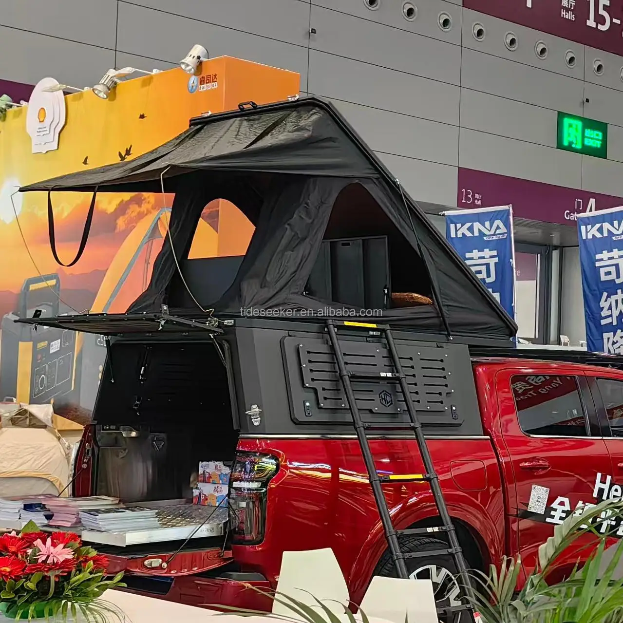 KQX Pickup Truck High Cover Integrated Roof Tent for Ford Raptor F-150 and Hilux
KQX Pickup Truck High Cover Integrated Roof Tent for Ford Raptor F-150 and Hilux