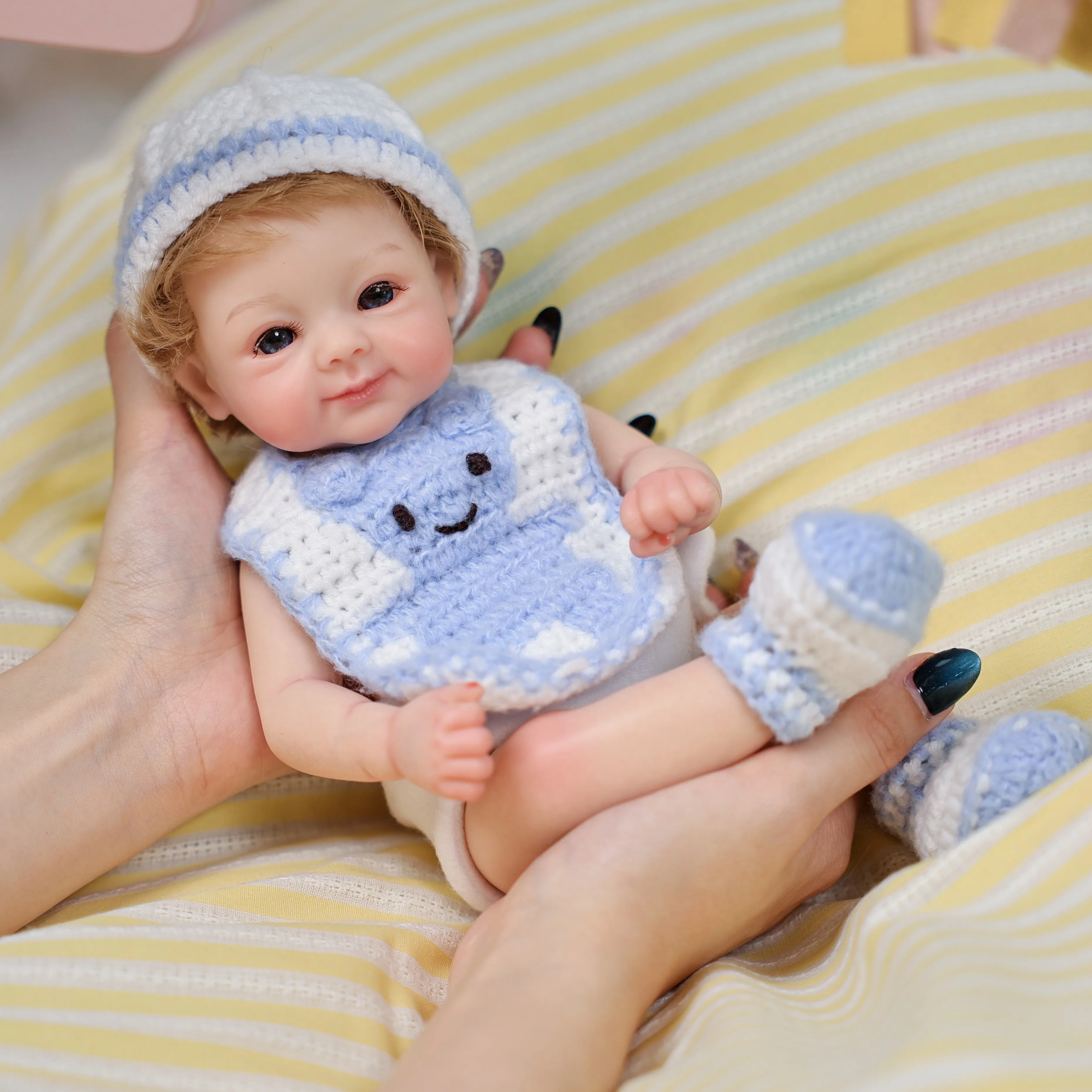 Cloveray 12 inch Full Body Silicone Waterproof Reborn Silicone Girl Doll With 2 Sets Outfits Handmade Soft Touch Gifts for Kids
Cloveray 12 inch Full Body Silicone Waterproof Reborn Silicone Girl Doll With 2 Sets Outfits Handmade Soft Touch Gifts for Kids
