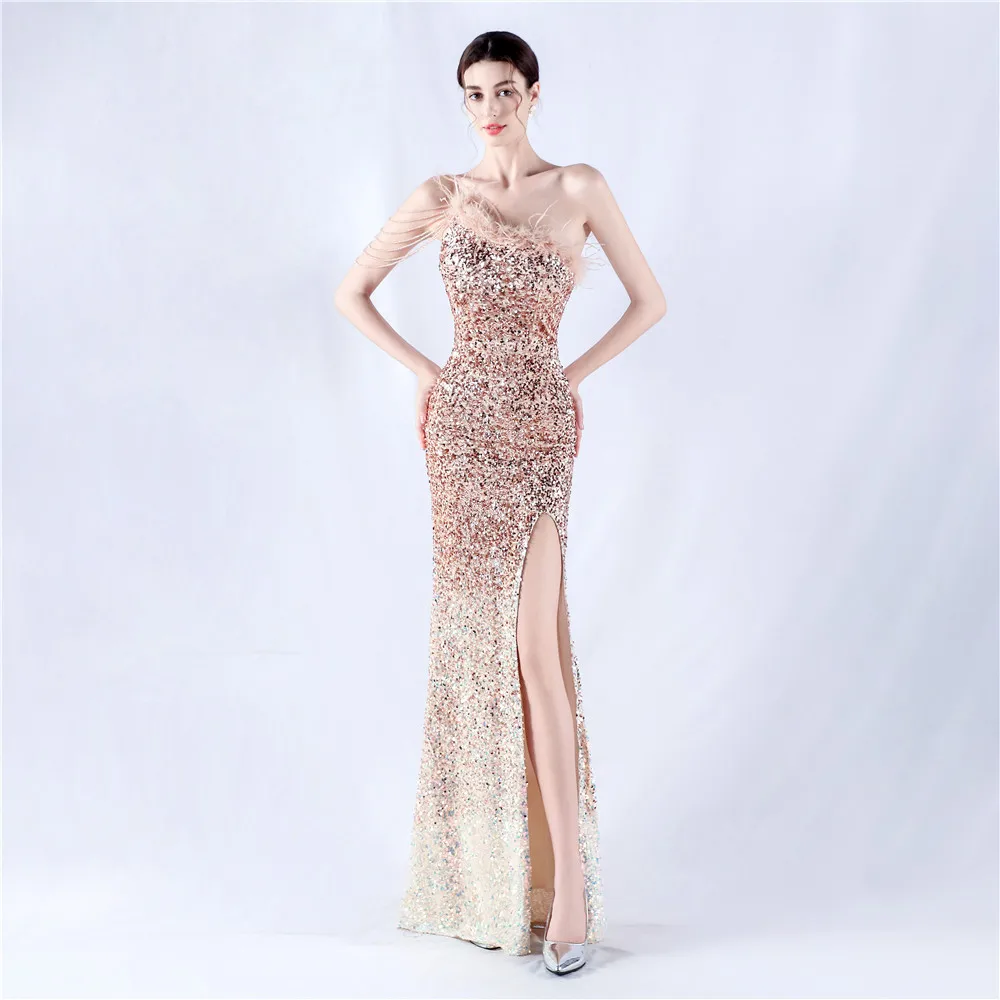 Extended Evening Dress with Ostrich Hair Crystal & Diamond Decoration for plus Size Women Formal Super Size Gown for Fat Ladies
Extended Evening Dress with Ostrich Hair Crystal & Diamond Decoration for plus Size Women Formal Super Size Gown for Fat Ladies