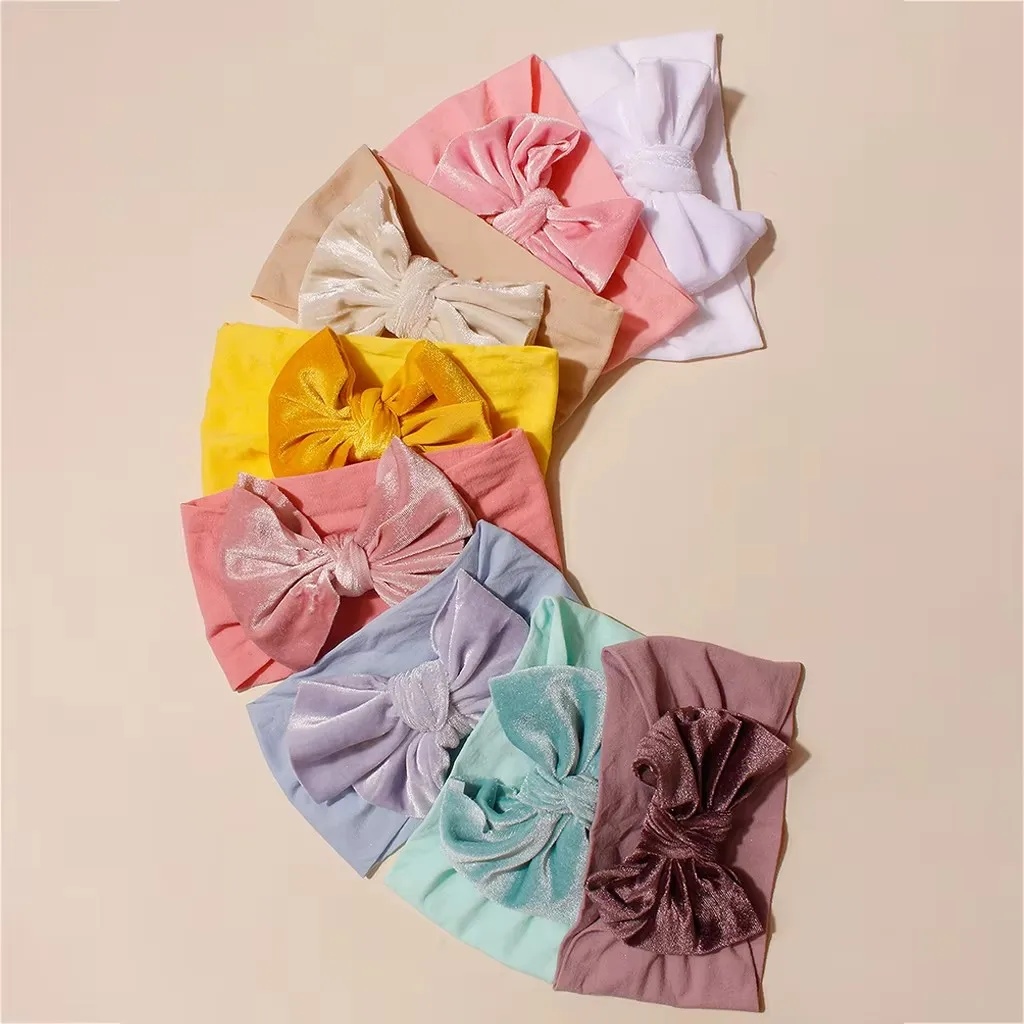 6-color set newborn baby boy and girl pure velvet bow winter headband handmade elastic headband boutique vintage scarf
6-color set newborn baby boy and girl pure velvet bow winter headband handmade elastic headband boutique vintage scarf