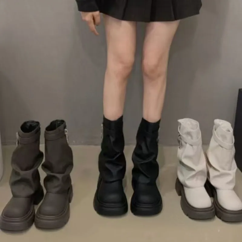 Роскошные женские мотоциклетные ботинки на толстой подошве, женские туфли на плоской подошве с круглым носком, модные брюки, женские ботинки средней длины 
Роскошные женские мотоциклетные ботинки на толстой подошве, женские туфли на плоской подошве с круглым носком, модные брюки, женские ботинки средней длины