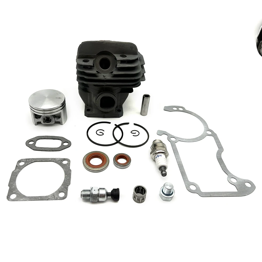 Piston Kit Cylinder Big Bore Chainsaw Diameter 44.7mm Nikasil Plated W/Accessories Package Accessories Brand New
Piston Kit Cylinder Big Bore Chainsaw Diameter 44.7mm Nikasil Plated W/Accessories Package Accessories Brand New
