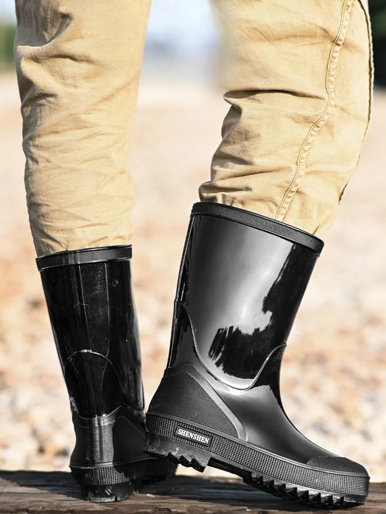 Однотонные мужские резиновые сапоги с алфавитом до середины икры на низком каблуке, пластиковые резиновые сапоги, модная новая модная обувь с широкими пальцами в продаже, мужская обувь высокого качества
Однотонные мужские резиновые сапоги с алфавитом до середины икры на низком каблуке, пластиковые резиновые сапоги, модная новая модная обувь с широкими пальцами в продаже, мужская обувь высокого качества