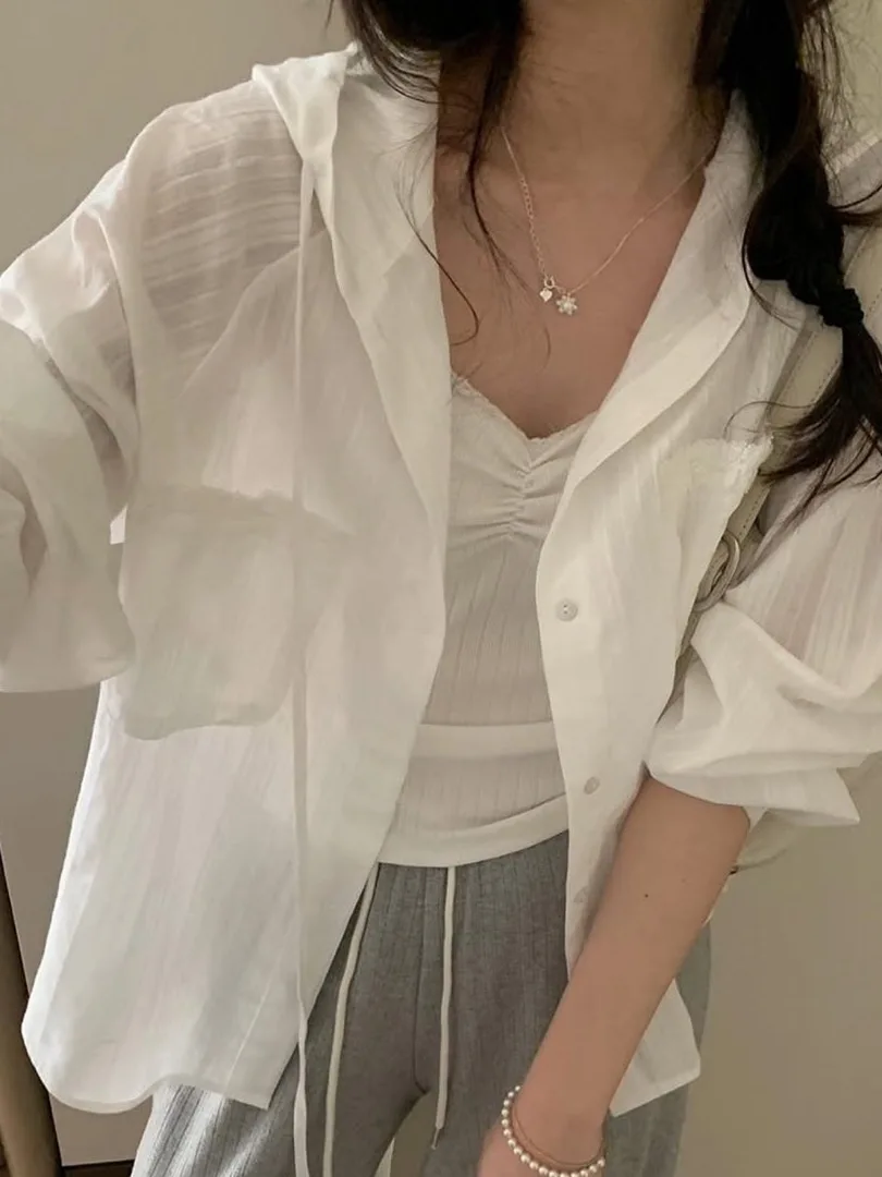 Women's Loose Long Sleeve Hooded Sun Protection Shirt Summer New Style Korean Version White Top Breathable Comfortable Casual
Women's Loose Long Sleeve Hooded Sun Protection Shirt Summer New Style Korean Version White Top Breathable Comfortable Casual