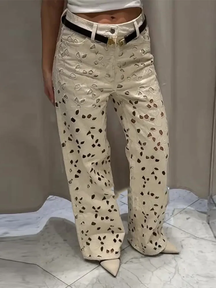Designer Women's High Waist Cut-Out Denim Jeans Pant Stylish Light-Colored Wide Pants For Woman Spring New Casual Chic Trousers
Designer Women's High Waist Cut-Out Denim Jeans Pant Stylish Light-Colored Wide Pants For Woman Spring New Casual Chic Trousers