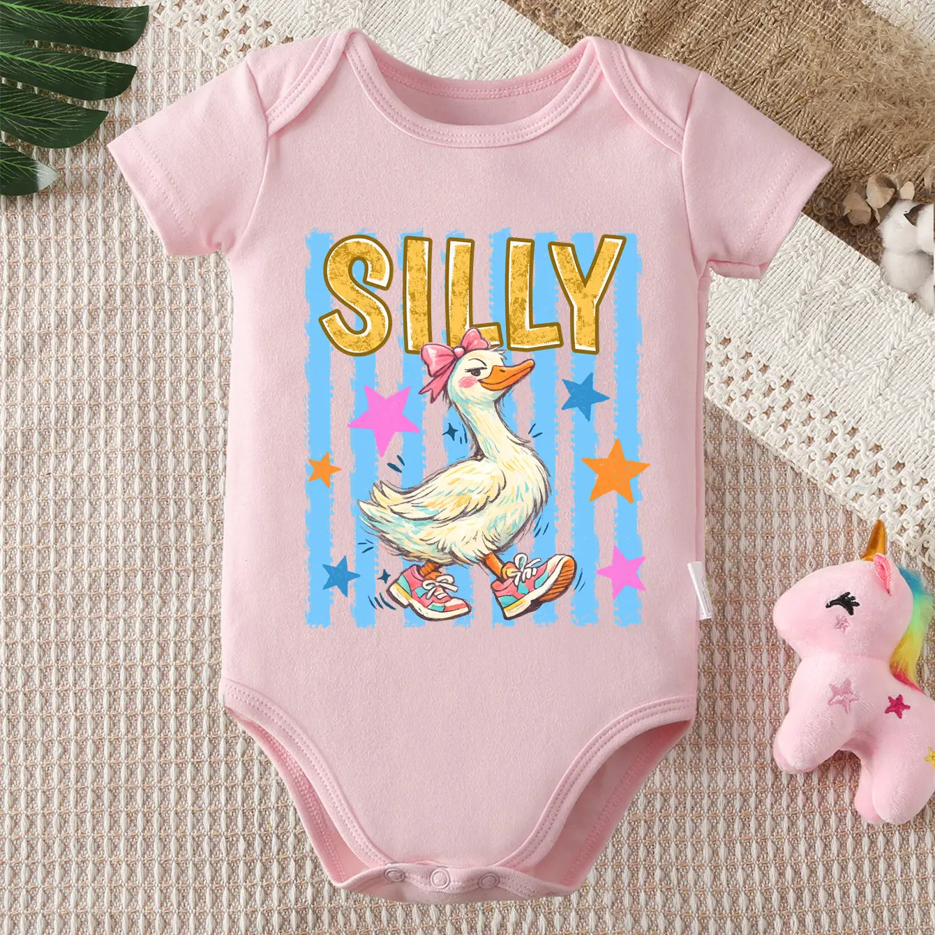 100% Cotton Onesie Summer Time Silly Goose Print Bodysuit Comfortable Cloth for Baby Jumpsuit for 0 To 12 Months Newborn
100% Cotton Onesie Summer Time Silly Goose Print Bodysuit Comfortable Cloth for Baby Jumpsuit for 0 To 12 Months Newborn