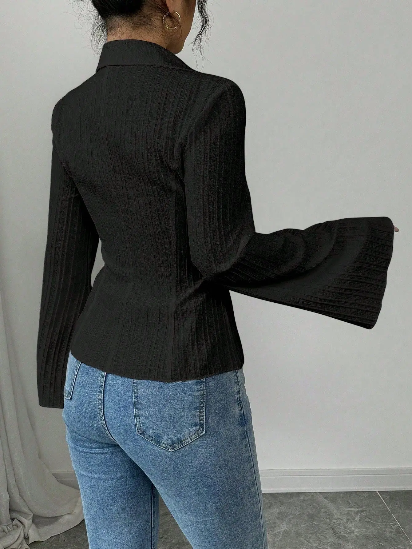 Sophisticated Blouse Contemporary V Neck Shirt Ultralightweight Breathable Cotton Blouse Office Professional Chic Shirt
Sophisticated Blouse Contemporary V Neck Shirt Ultralightweight Breathable Cotton Blouse Office Professional Chic Shirt