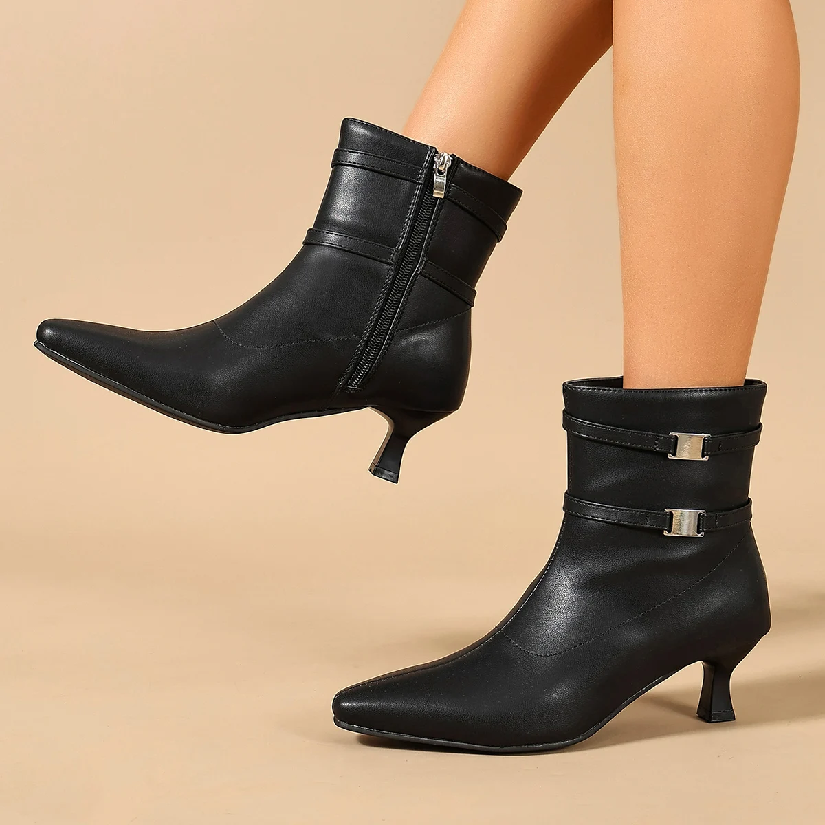Black Short Boots for Women, Large Size, Thin Heel, High Heel Boots, Belt Buckle, Fashion, British Style Short Boots, Simple and Stylish
Black Short Boots for Women, Large Size, Thin Heel, High Heel Boots, Belt Buckle, Fashion, British Style Short Boots, Simple and Stylish