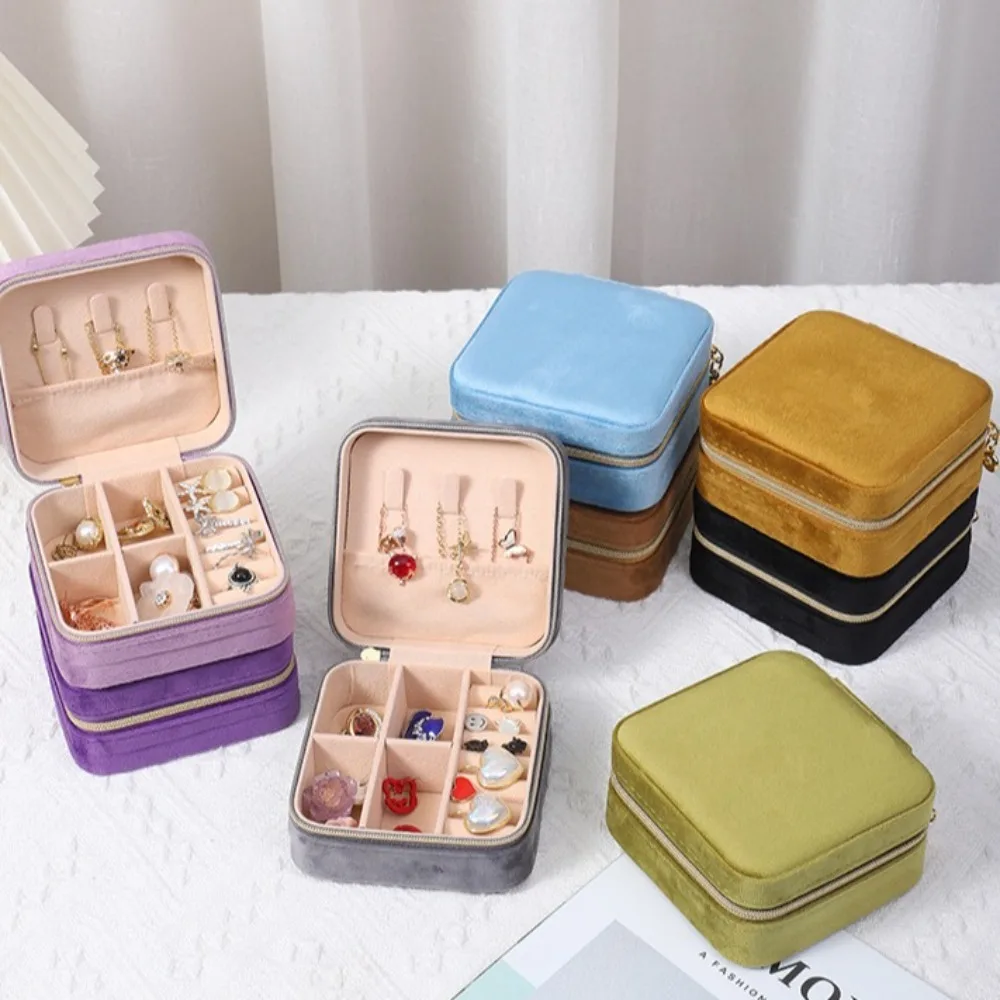 Portable Velvet Jewelry Box Necklace Ring Packaging Box Zipper Jewelry Storage Case Display Square Earrings Organizer Holder
Portable Velvet Jewelry Box Necklace Ring Packaging Box Zipper Jewelry Storage Case Display Square Earrings Organizer Holder