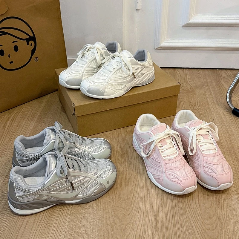 New Fashion Spring/Autumn Women's Lace-Up Soft 4cm Sole Sporty Casual Shoes outdoor Non-Slip Sneakers German Training Shoes
New Fashion Spring/Autumn Women's Lace-Up Soft 4cm Sole Sporty Casual Shoes outdoor Non-Slip Sneakers German Training Shoes