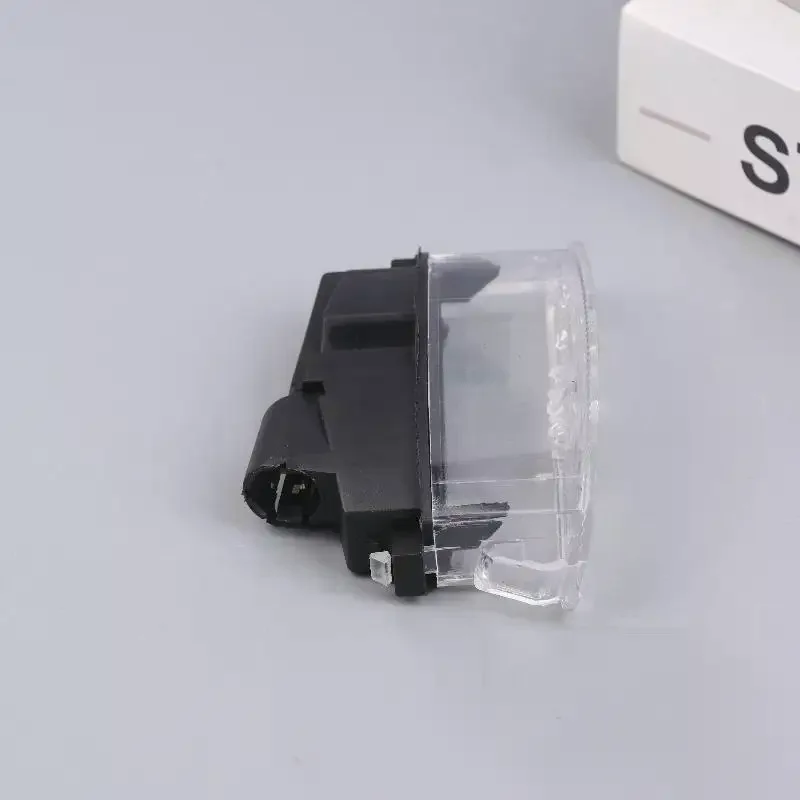 7700410754 Number Plate Lamp High Quality Plastic Housing Does Not Include Bulb Replacement For Car Rear
7700410754 Number Plate Lamp High Quality Plastic Housing Does Not Include Bulb Replacement For Car Rear