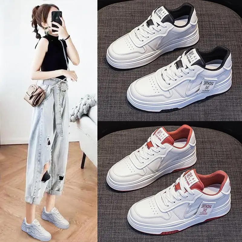 Casual Thick Bottom Heel Increasing Breathable Leather Shoes for Women Korean Style Versatile Flat Heel Rubber Outsole
Casual Thick Bottom Heel Increasing Breathable Leather Shoes for Women Korean Style Versatile Flat Heel Rubber Outsole