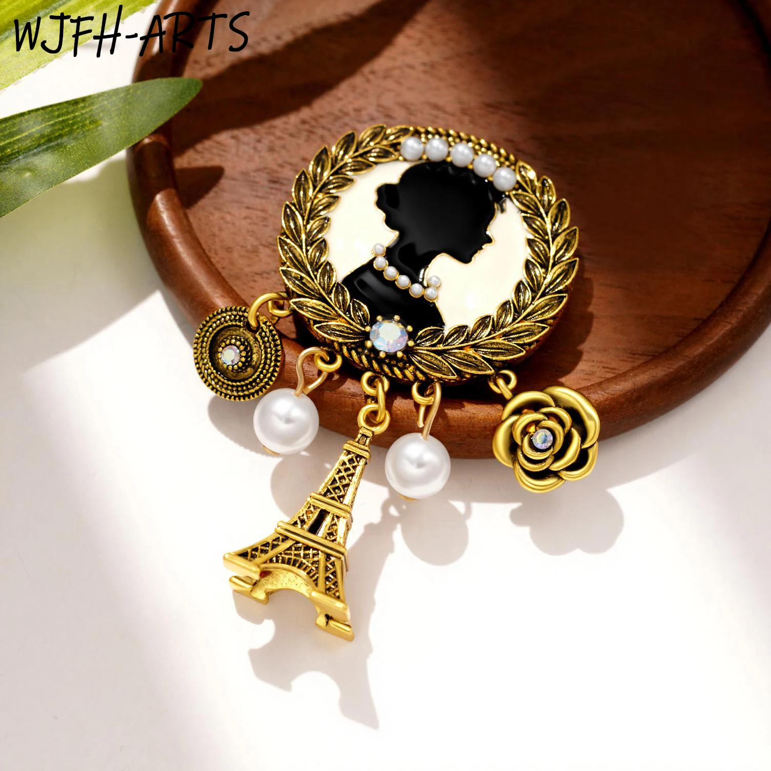 WJFH-ARTS Retro Style Olive Branch Female Portrait Flower Iron Tower Pearl Pendant Design Brooch Women clothes Bags Accessories
WJFH-ARTS Retro Style Olive Branch Female Portrait Flower Iron Tower Pearl Pendant Design Brooch Women clothes Bags Accessories