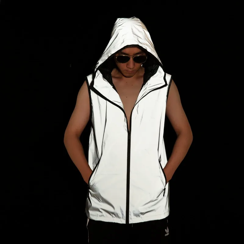 Glowing Sleeveless Jacket Spring Summer Thin Men's Reflective Hooded Vest Fashion Streetwear Hip-hop Night Running Cycling
Glowing Sleeveless Jacket Spring Summer Thin Men's Reflective Hooded Vest Fashion Streetwear Hip-hop Night Running Cycling