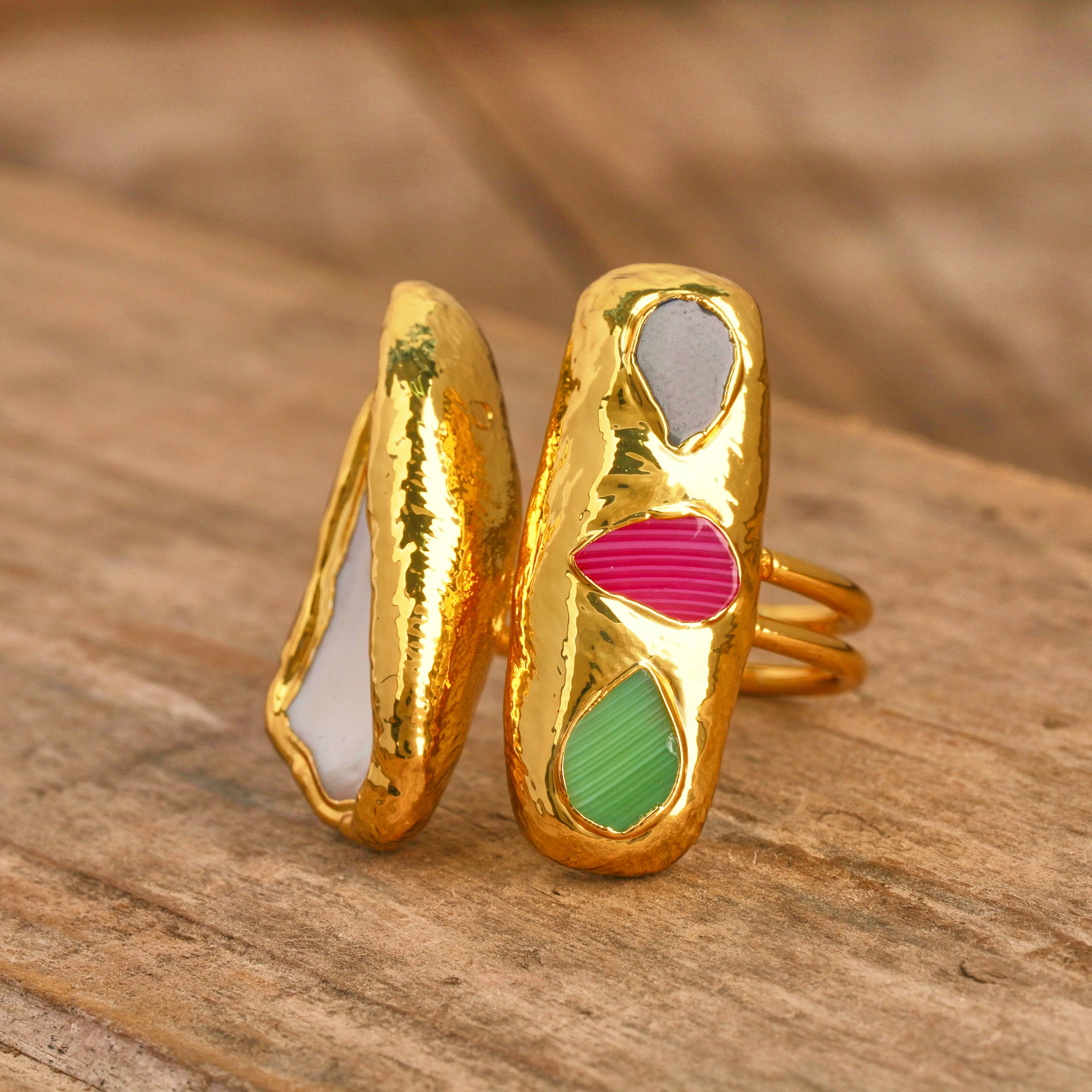 Natural Keshi Pearl and Rainbow Agate Rings Gold Plated Copper Fashion Jewelry
Natural Keshi Pearl and Rainbow Agate Rings Gold Plated Copper Fashion Jewelry