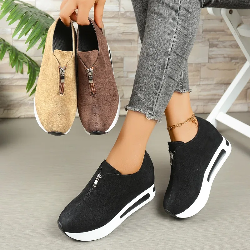 Spring and Autumn Versatile Wedge Platform Loafers Women's Inner Heightening Non-Slip Slip-On Casual Sneakers
Spring and Autumn Versatile Wedge Platform Loafers Women's Inner Heightening Non-Slip Slip-On Casual Sneakers