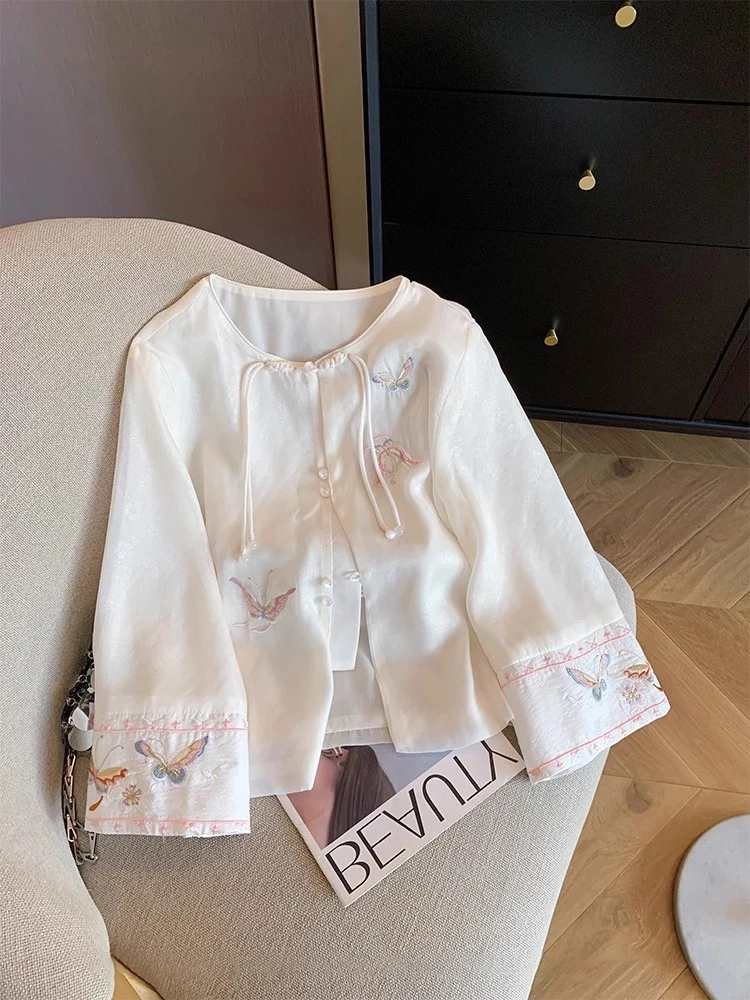 Новая женская блузка в китайском стиле с длинным рукавом, с вышивкой, свободного кроя, на весну-осень
Новая женская блузка в китайском стиле с длинным рукавом, с вышивкой, свободного кроя, на весну-осень