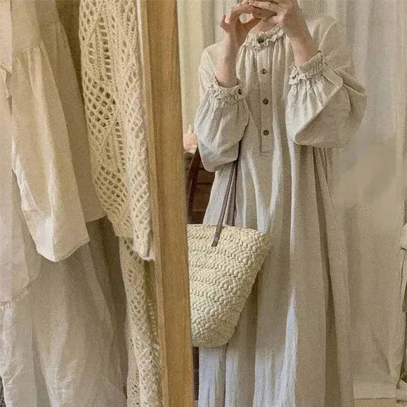 Новое летнее платье с длинными рукавами, женское повседневное мягкое платье трапециевидной формы миди с оборками на пуговицах, свободное винтажное платье-халат
Новое летнее платье с длинными рукавами, женское повседневное мягкое платье трапециевидной формы миди с оборками на пуговицах, свободное винтажное платье-халат