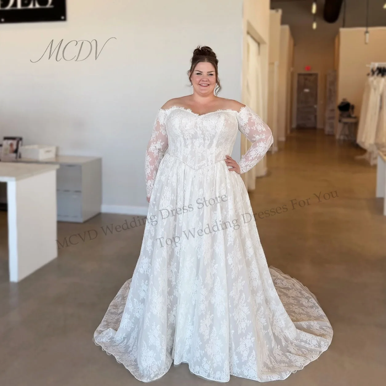 Plus Size Lace Wedding Dress Long Sleeve A-Line Bridal Gown Sweep Train Off Shoulder White Vintage Robe De Mariée Customized
Plus Size Lace Wedding Dress Long Sleeve A-Line Bridal Gown Sweep Train Off Shoulder White Vintage Robe De Mariée Customized