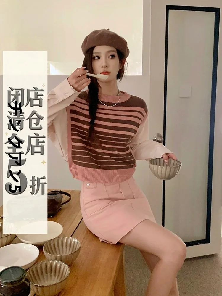 Pink Splice Fake Two-Piece Yang Bubble Knitted Sweater Korean Style Slim Fit Long Sleeve round Neck Knitwear for Women
Pink Splice Fake Two-Piece Yang Bubble Knitted Sweater Korean Style Slim Fit Long Sleeve round Neck Knitwear for Women