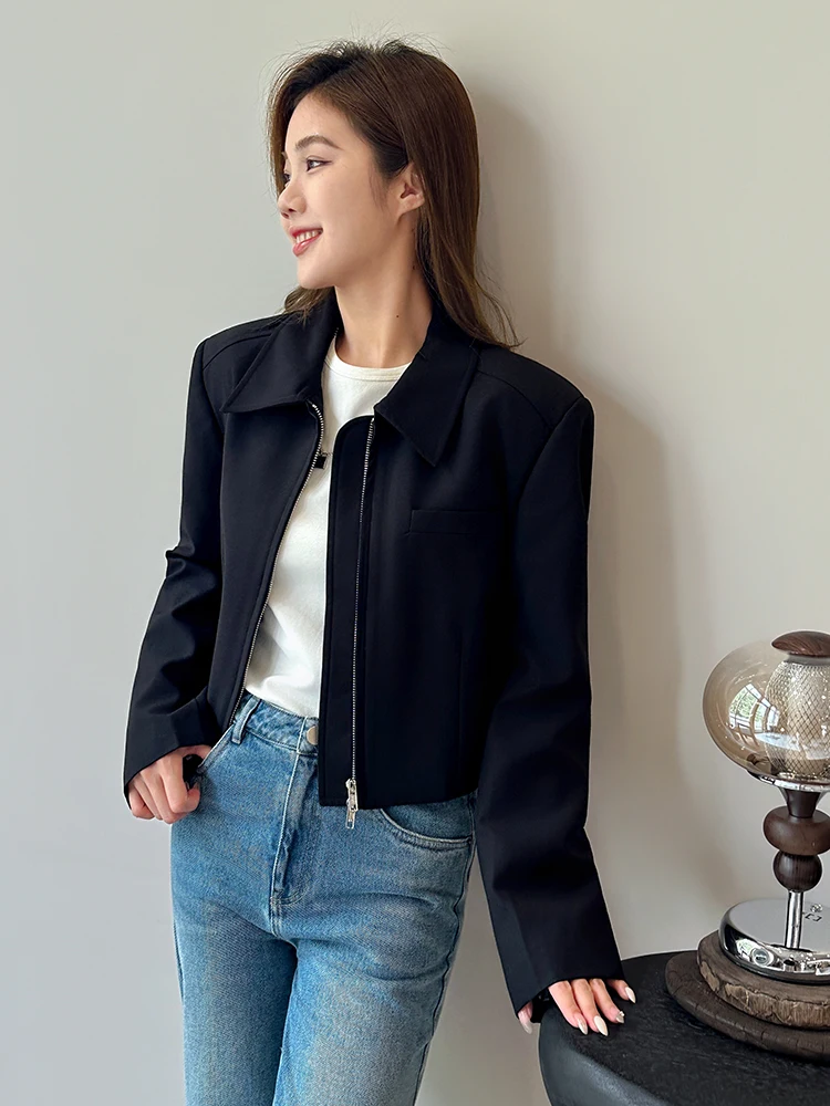 Женская повседневная свободная кофта из ацетатной шерсти, корейская версия, осенняя новинка, модная, стройнящая фигуру
Женская повседневная свободная кофта из ацетатной шерсти, корейская версия, осенняя новинка, модная, стройнящая фигуру