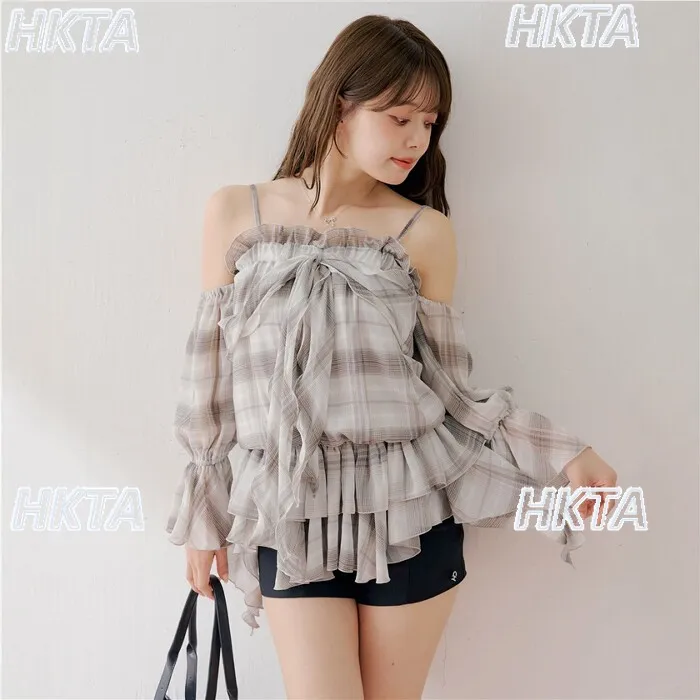 Temperament Summer Petal Sleeves Ruffle Edge Bow Pleats Irregular Chiffon Shirt Plaid Top One Word Collar Hot Girls Blusas Women
Temperament Summer Petal Sleeves Ruffle Edge Bow Pleats Irregular Chiffon Shirt Plaid Top One Word Collar Hot Girls Blusas Women