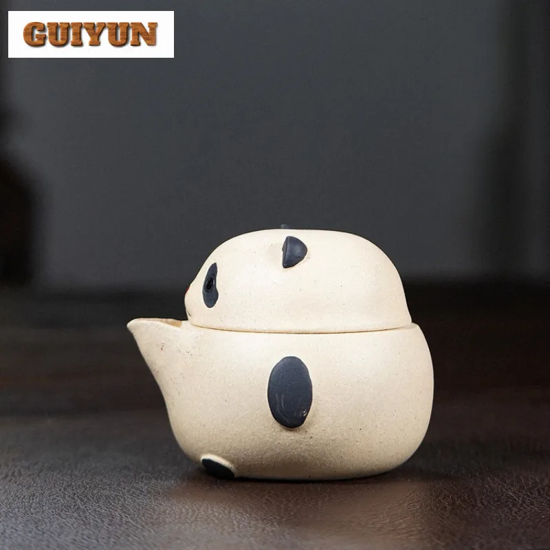 220ml Yixing Purple Clay Teapots Handmade Panda Hand Grab Pot Raw Ore White Section Mud Kettle With Infuser Zisha Tea Set Craft
220ml Yixing Purple Clay Teapots Handmade Panda Hand Grab Pot Raw Ore White Section Mud Kettle With Infuser Zisha Tea Set Craft