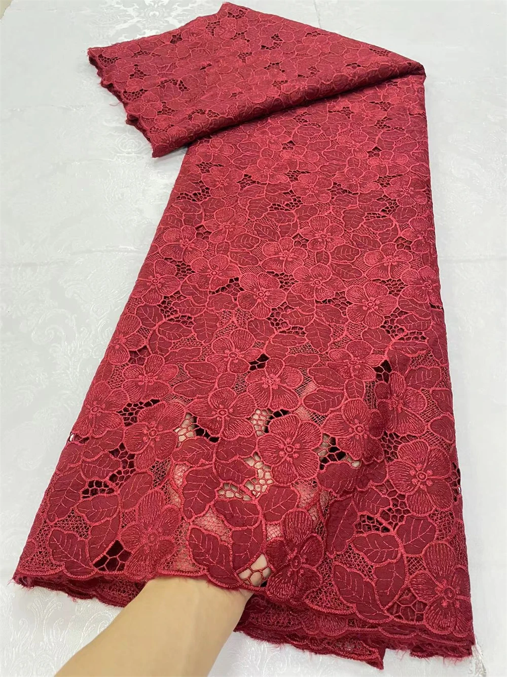 African Lace Design Fabric 2024 High Quality Embroidery For Women Party Dresses Cotton Fabric In By The Meter 5 Yards JL311
African Lace Design Fabric 2024 High Quality Embroidery For Women Party Dresses Cotton Fabric In By The Meter 5 Yards JL311