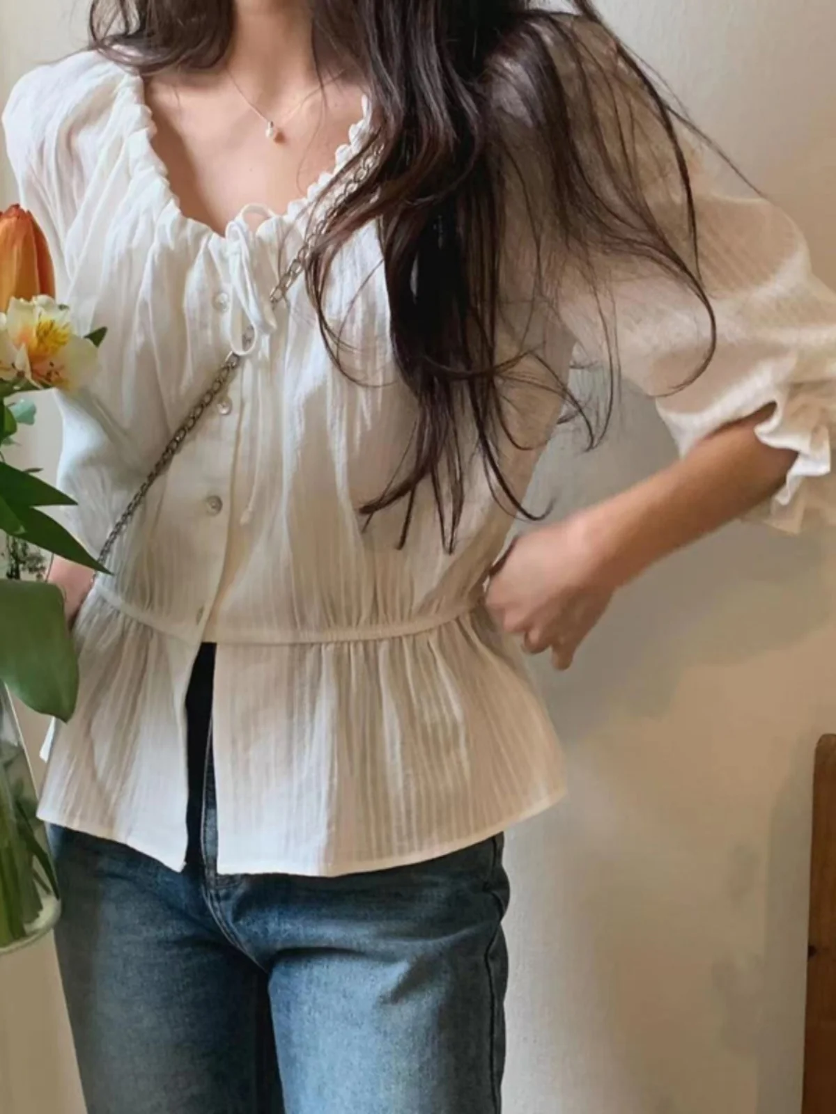 Шикарный белый ort Sve женский irt весна 2024, сложенный фонарь Sve, приталенный топ, корейский Sle Commute Faion
Шикарный белый ort Sve женский irt весна 2024, сложенный фонарь Sve, приталенный топ, корейский Sle Commute Faion