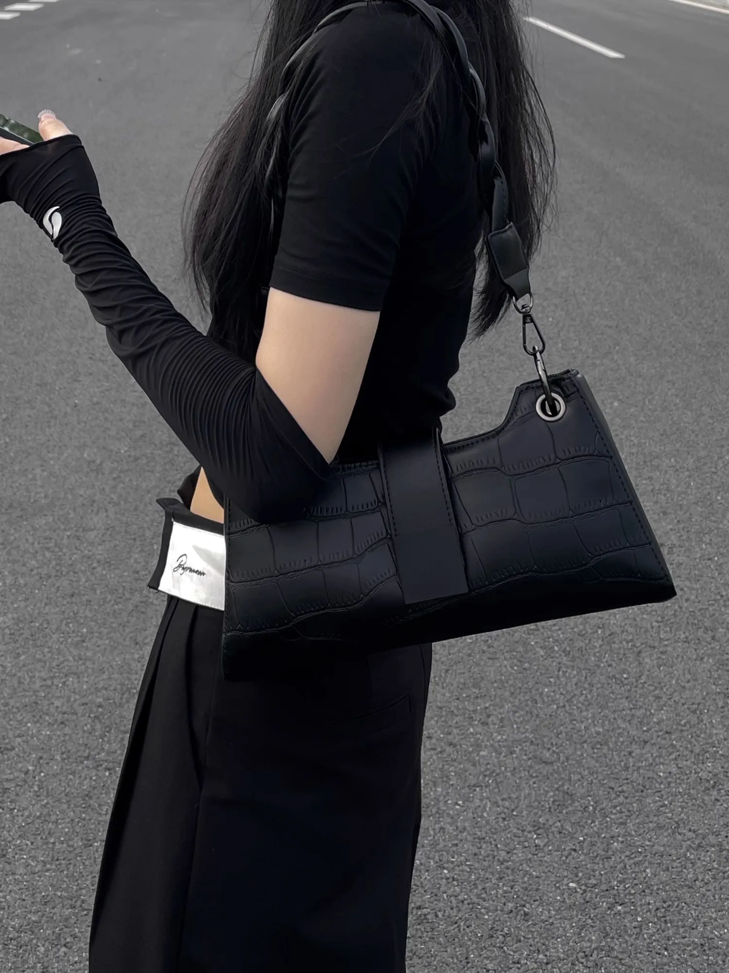 Высококачественная ручная сумка в американском стиле ретро Bla Faion, простая сумка через плечо на одно плечо подмышками из искусственной кожи
Высококачественная ручная сумка в американском стиле ретро Bla Faion, простая сумка через плечо на одно плечо подмышками из искусственной кожи