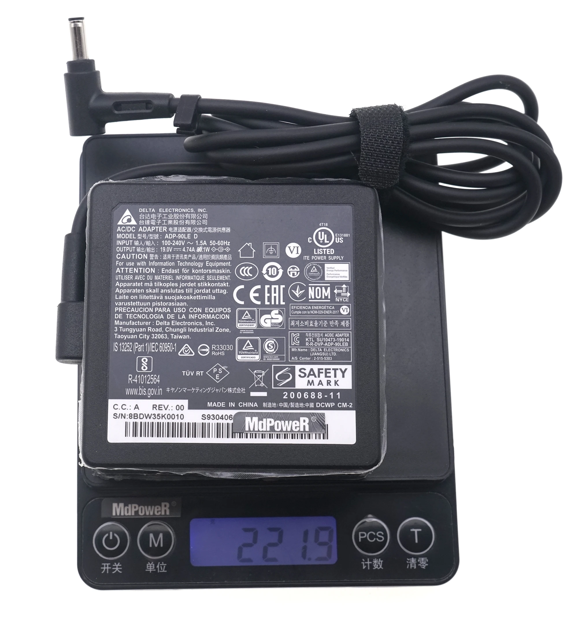 ADP-90LE D 90W 19V 4.74A AC Adapter Laptop Charger for MSI Modern 14 B11SB B11MO MS-14D2 MS-14D3 Notebook Power Supply
ADP-90LE D 90W 19V 4.74A AC Adapter Laptop Charger for MSI Modern 14 B11SB B11MO MS-14D2 MS-14D3 Notebook Power Supply