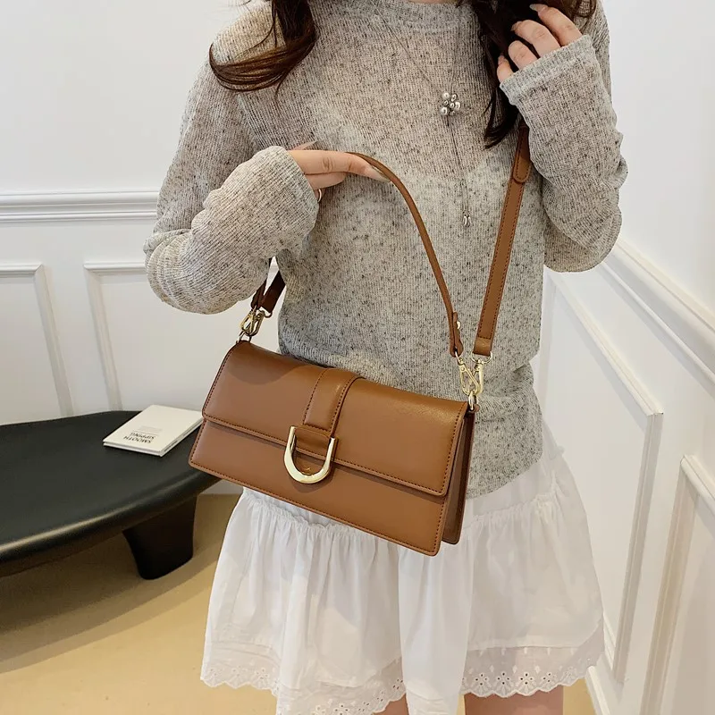 Classic Women's Tote Bag with Genuine Leather, Crossbody Handbag by Luxury Brand, Famous Designer Elegant Ladies
Classic Women's Tote Bag with Genuine Leather, Crossbody Handbag by Luxury Brand, Famous Designer Elegant Ladies