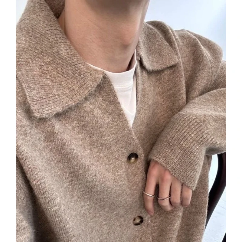 Lapel retro cardigan sweater men and women Japanese fashion autumn and winter loose versatile plush top trendy
Lapel retro cardigan sweater men and women Japanese fashion autumn and winter loose versatile plush top trendy
