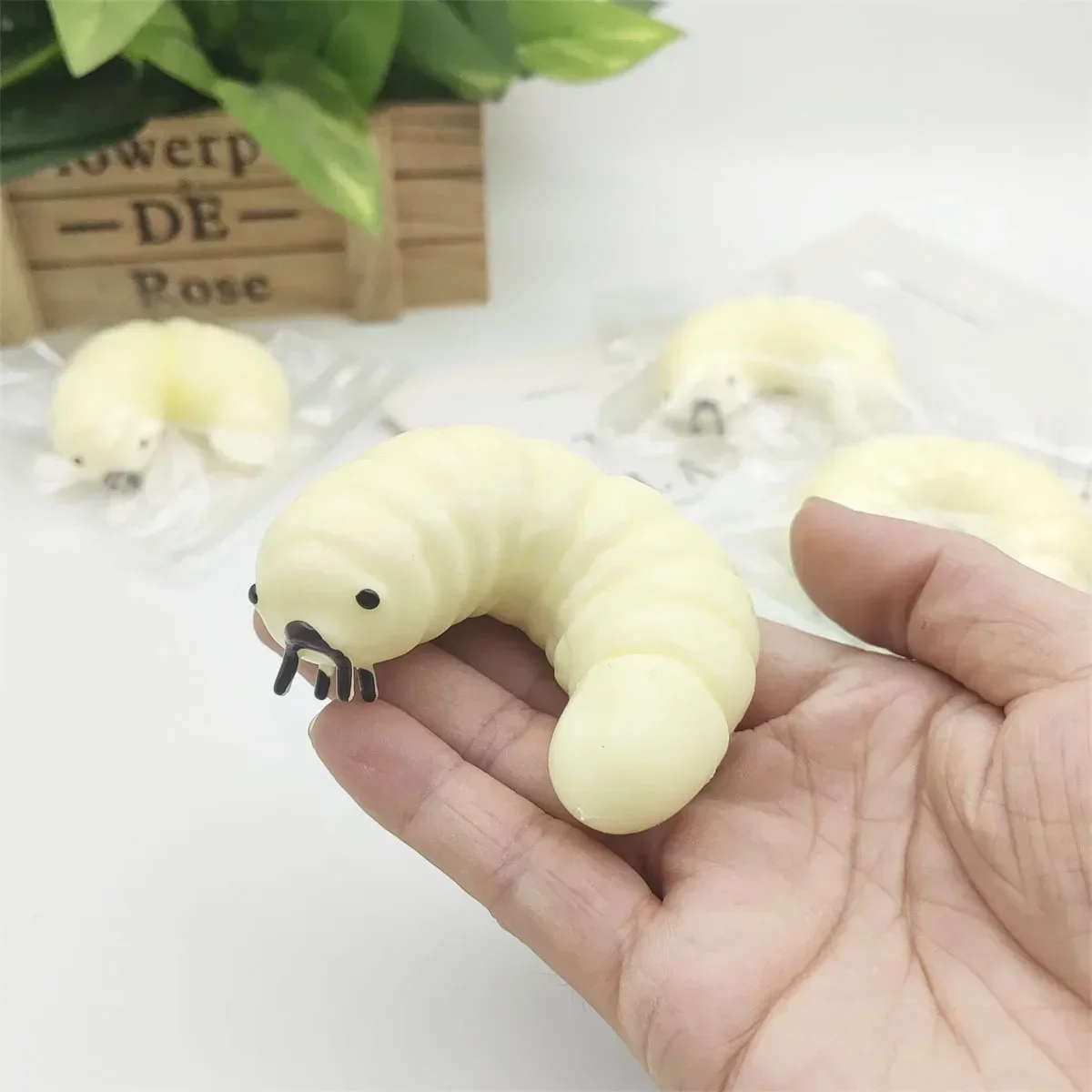 Squish Caterpillar Toy Soft Caterpillar Stretch Cute Sensory AntiStress Decompression Toys Soybean Bug Pinching Fun Toy
Squish Caterpillar Toy Soft Caterpillar Stretch Cute Sensory AntiStress Decompression Toys Soybean Bug Pinching Fun Toy