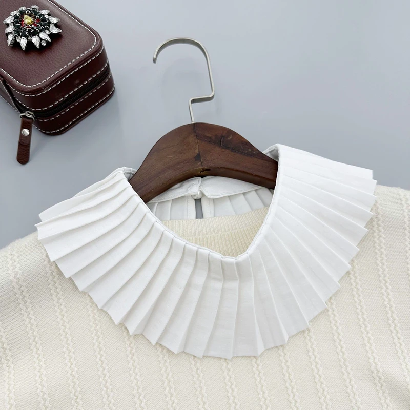 Organ Pleated Solid Color Shawl Fake Collar Detachable Round Necklace Lapel Collar Sweater Blouse Top Clothing Accessories
Organ Pleated Solid Color Shawl Fake Collar Detachable Round Necklace Lapel Collar Sweater Blouse Top Clothing Accessories