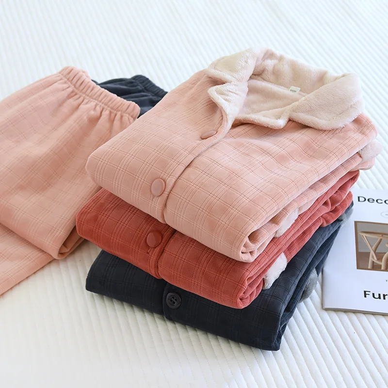 Thick Warm Pajamas For Women 2023 New Winter Sleepwear Couple Loungewear 2 Piece Set Velvet Homewear Men Plaid Home Clothes Suit
Thick Warm Pajamas For Women 2023 New Winter Sleepwear Couple Loungewear 2 Piece Set Velvet Homewear Men Plaid Home Clothes Suit