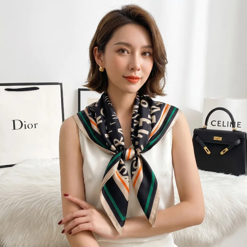 100%Mulberry Silk Scarf 35" Large Square Headscarf Women’s Hair Wraps Travel Shawl (88*88cm) With Gift Packed Black Letter Print
100%Mulberry Silk Scarf 35" Large Square Headscarf Women’s Hair Wraps Travel Shawl (88*88cm) With Gift Packed Black Letter Print