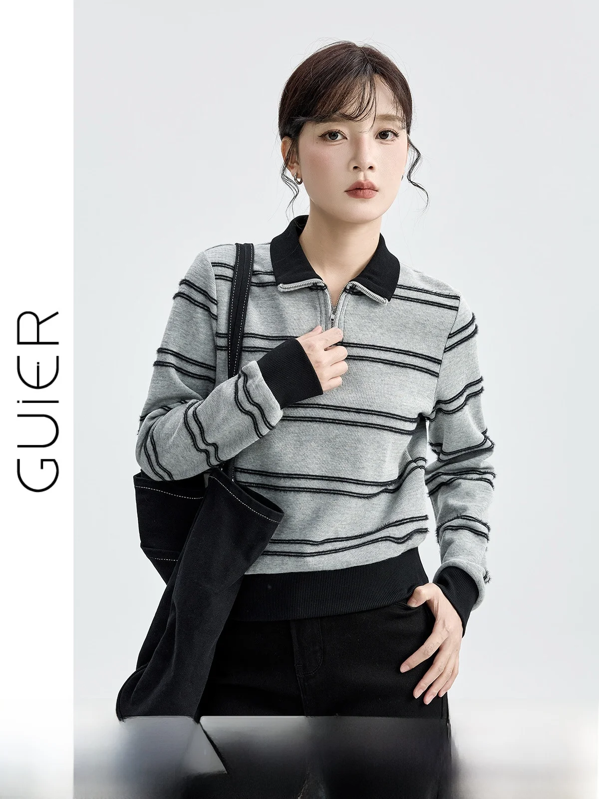 Guier Ne Striped Knitwear Women's Autumn New College Sle oulder Slim Casual Top Faionable Regular Fit Long Sve
Guier Ne Striped Knitwear Women's Autumn New College Sle oulder Slim Casual Top Faionable Regular Fit Long Sve