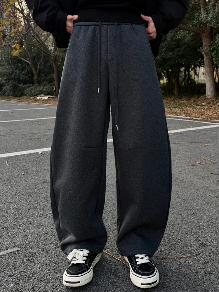 Deep ey American Sle Wide Leg Fce Lined Casual Sports Pants Men's Loose Fit Long Trousers Spring Faion Trend
Deep ey American Sle Wide Leg Fce Lined Casual Sports Pants Men's Loose Fit Long Trousers Spring Faion Trend