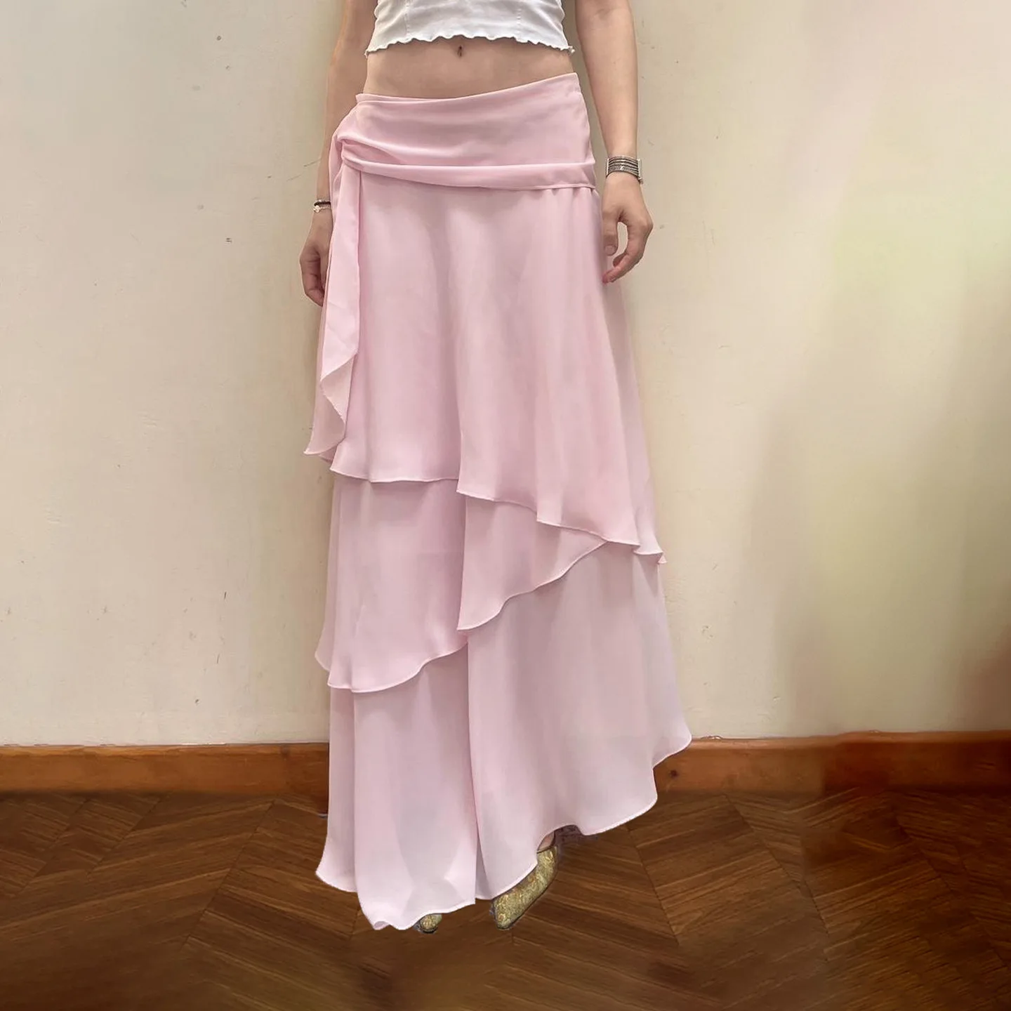 Сплошной цвет в отпускном стиле, элегантная юбка с рюшами по краям, заниженной талией и шнуровкой, длинная юбка трапециевидной формы для женщин
Сплошной цвет в отпускном стиле, элегантная юбка с рюшами по краям, заниженной талией и шнуровкой, длинная юбка трапециевидной формы для женщин