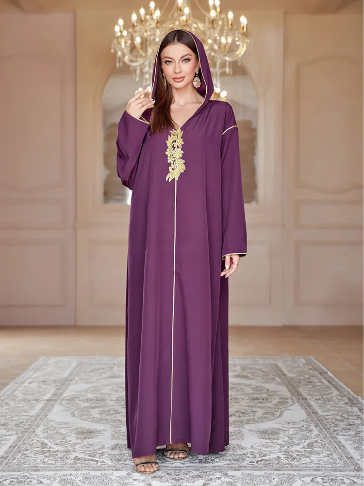 2023 Autumn Dubai Turkey Hooded Robe Elegant Middle East Muslim Purple Women's Clothing New Long-Sleeved Hot Gold Ladies Dress
2023 Autumn Dubai Turkey Hooded Robe Elegant Middle East Muslim Purple Women's Clothing New Long-Sleeved Hot Gold Ladies Dress