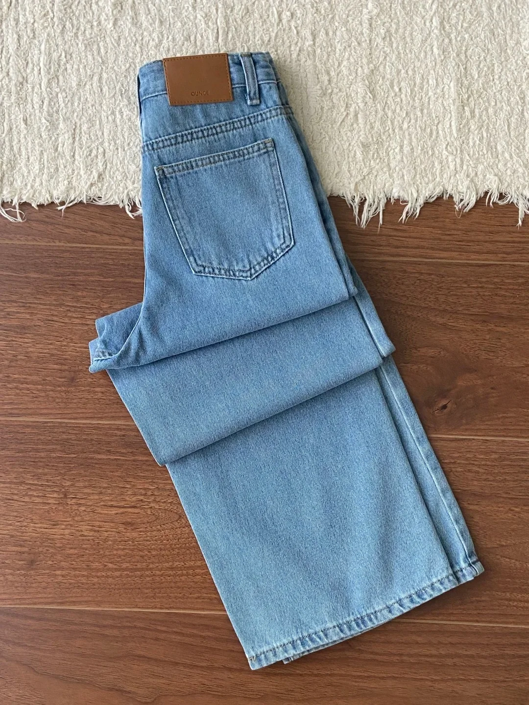 Slimming High Waist Straight Leg Jeans Women's Casual Cotton Denim Pants Zipper Fly Spring 2025 Faion Trend
Slimming High Waist Straight Leg Jeans Women's Casual Cotton Denim Pants Zipper Fly Spring 2025 Faion Trend