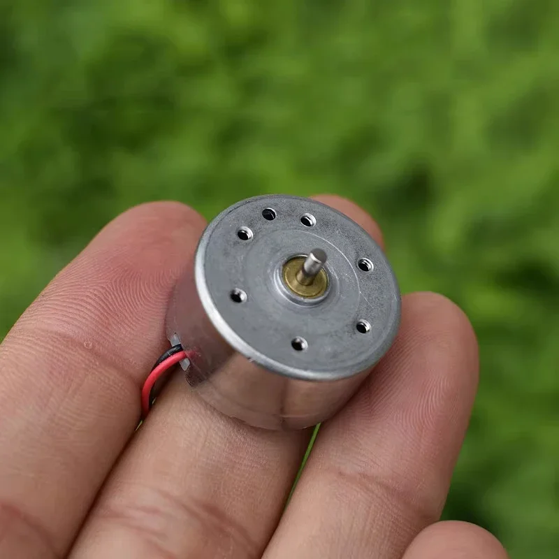 RF-300CA-16220 Mini 300 DC Motor 1.9V/3V/3.7V 9300RPM Micro 24mm Round Spindle Motor for DIY, Hobby Toy, Fan Model
RF-300CA-16220 Mini 300 DC Motor 1.9V/3V/3.7V 9300RPM Micro 24mm Round Spindle Motor for DIY, Hobby Toy, Fan Model