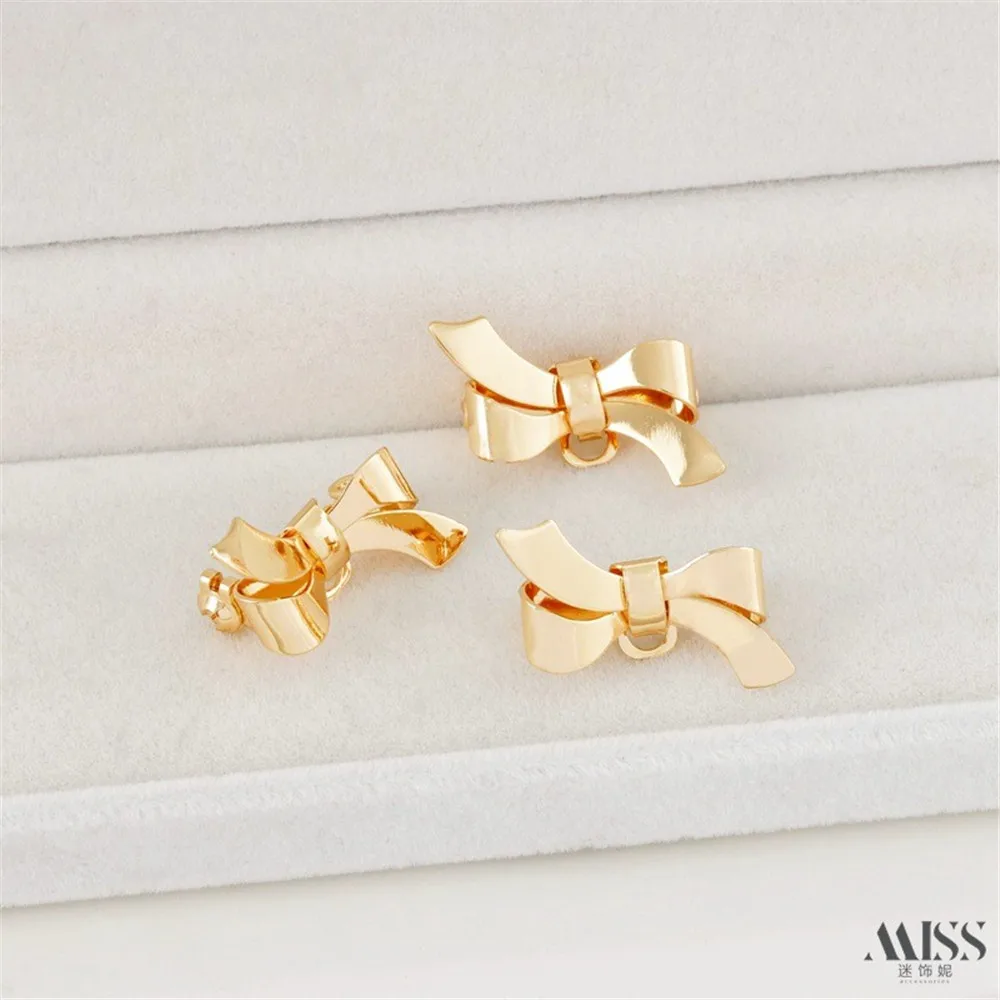 14K Gold Bag Color Bow Brooch with Hanging Safety Pin, Insurance Needle DIY Corsage Buckle, Real Gold Jewelry Accessories
14K Gold Bag Color Bow Brooch with Hanging Safety Pin, Insurance Needle DIY Corsage Buckle, Real Gold Jewelry Accessories