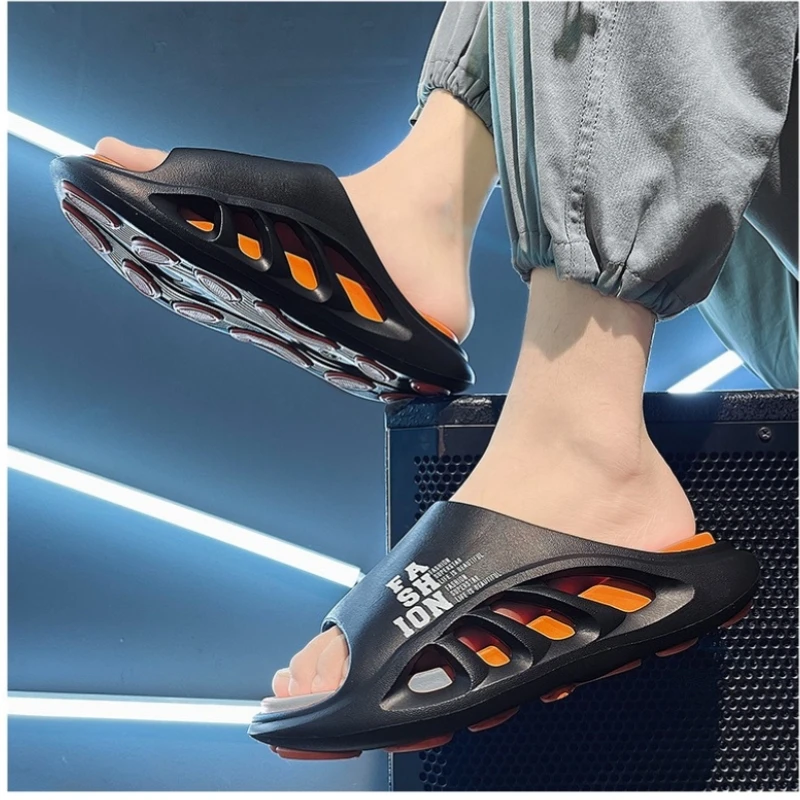 Summer New Men's EVA Slippers Trend Fashion Men Slippers Sports Sandals Anti-slip Deodorant Outdoor Beach Thick Bottom Platform
Summer New Men's EVA Slippers Trend Fashion Men Slippers Sports Sandals Anti-slip Deodorant Outdoor Beach Thick Bottom Platform