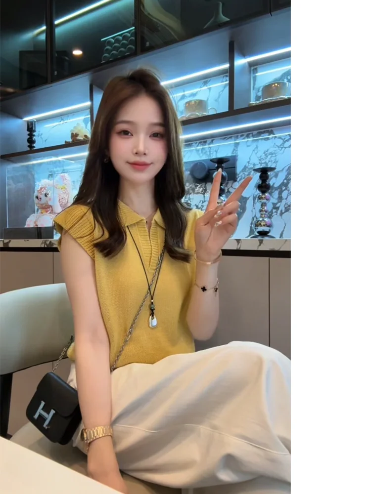 XuanXuanChen Summer New Orange Soda Neck Short Thin Knitted Shirt Women's Versatile Loose Fit Regular Sleeve Length Soli...
XuanXuanChen Summer New Orange Soda Neck Short Thin Knitted Shirt Women's Versatile Loose Fit Regular Sleeve Length Soli...